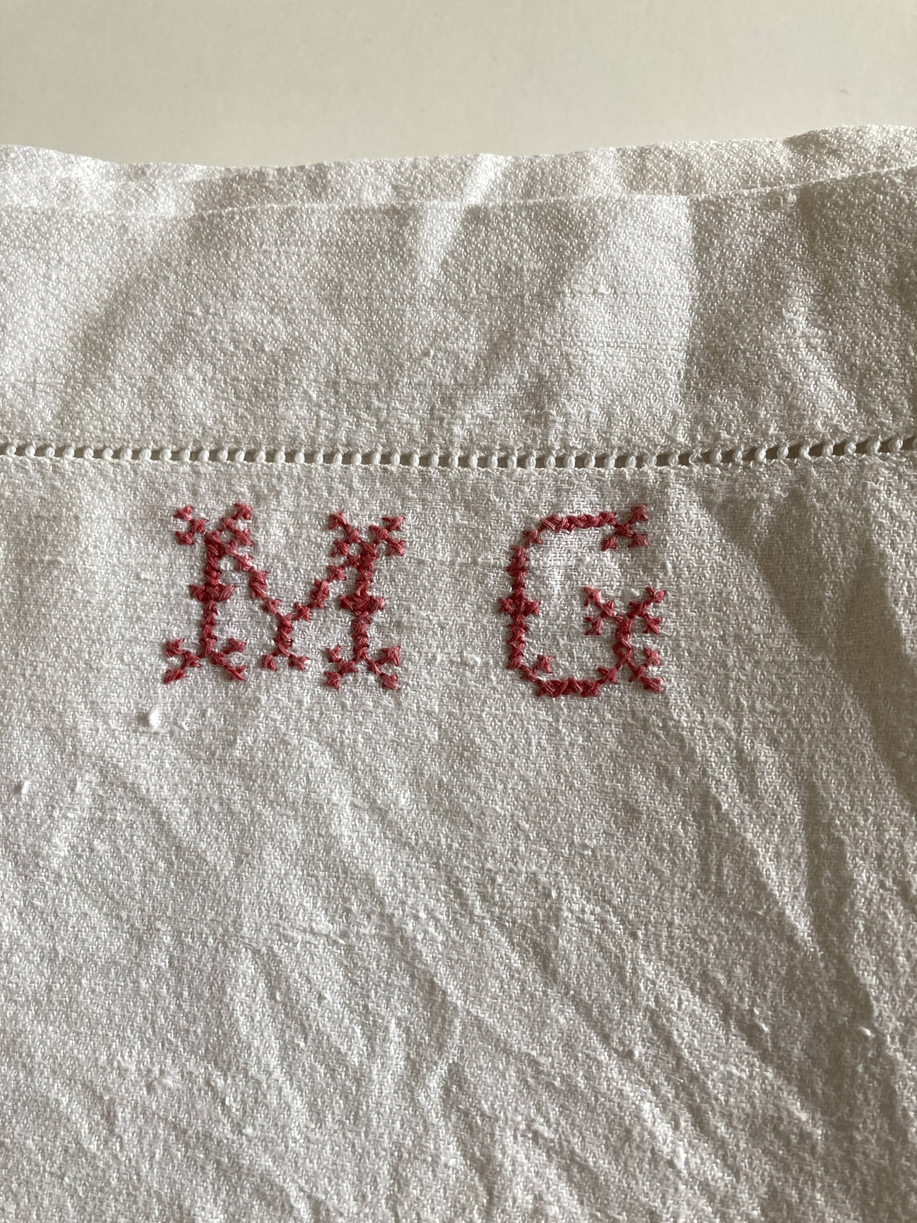 Set of 6 spare towels bathroom 1930 in linen caviar embroidered MG