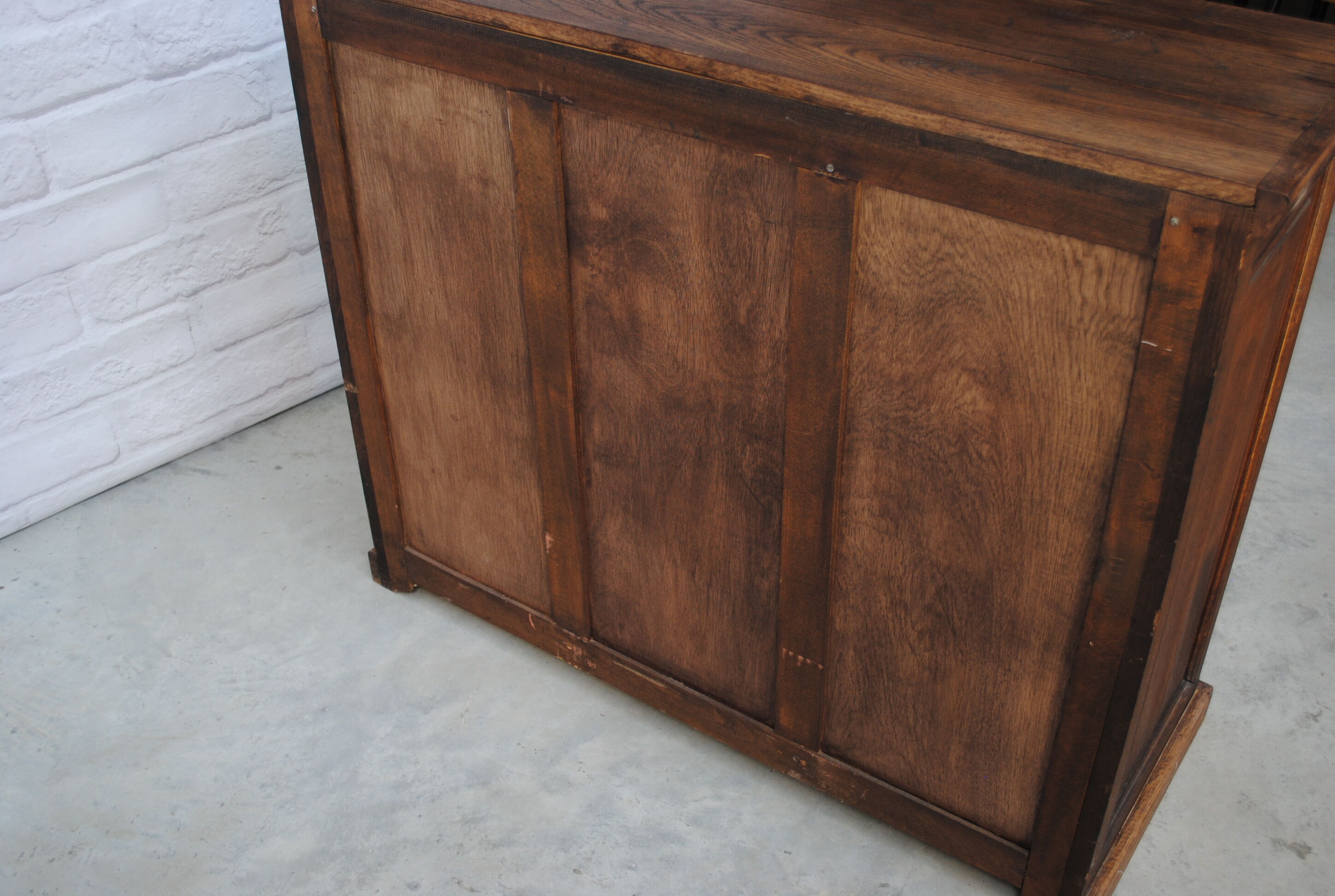 Chouanard notary cabinet