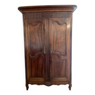 Armoire ancienne