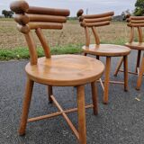 Set of 4 solid organic chairs