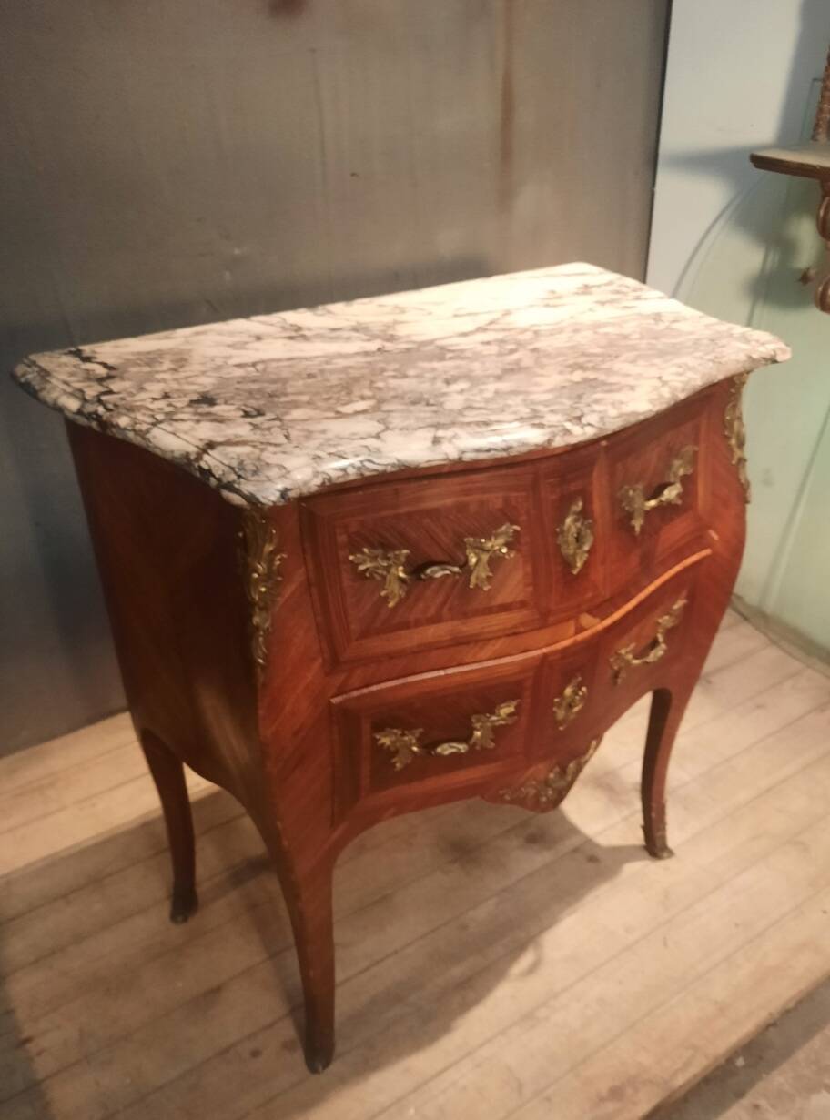 Louis XV style commode stamped R. Cottin