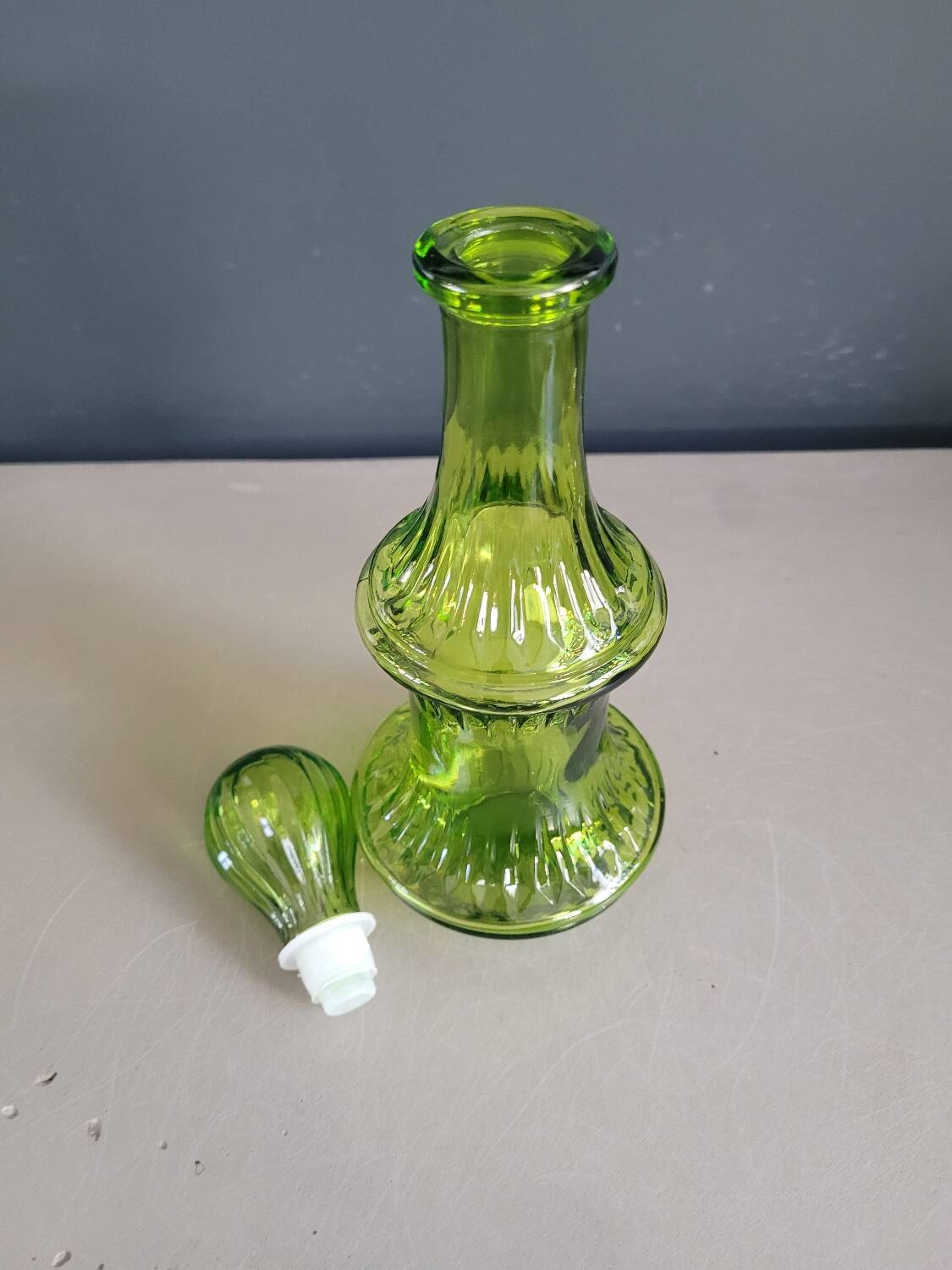Bouteille empoli en verre vert