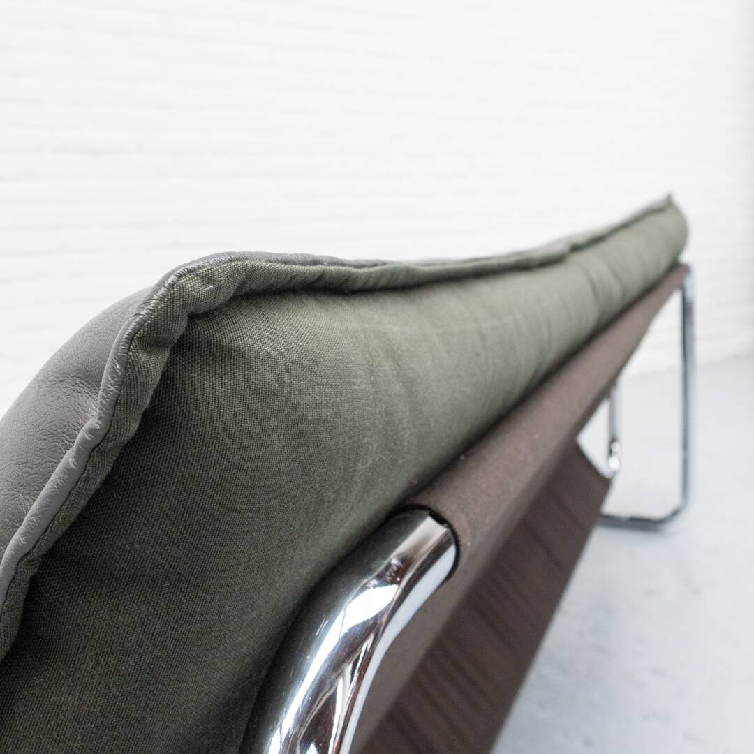 Canapé trois places années 1970 Johan Bertil