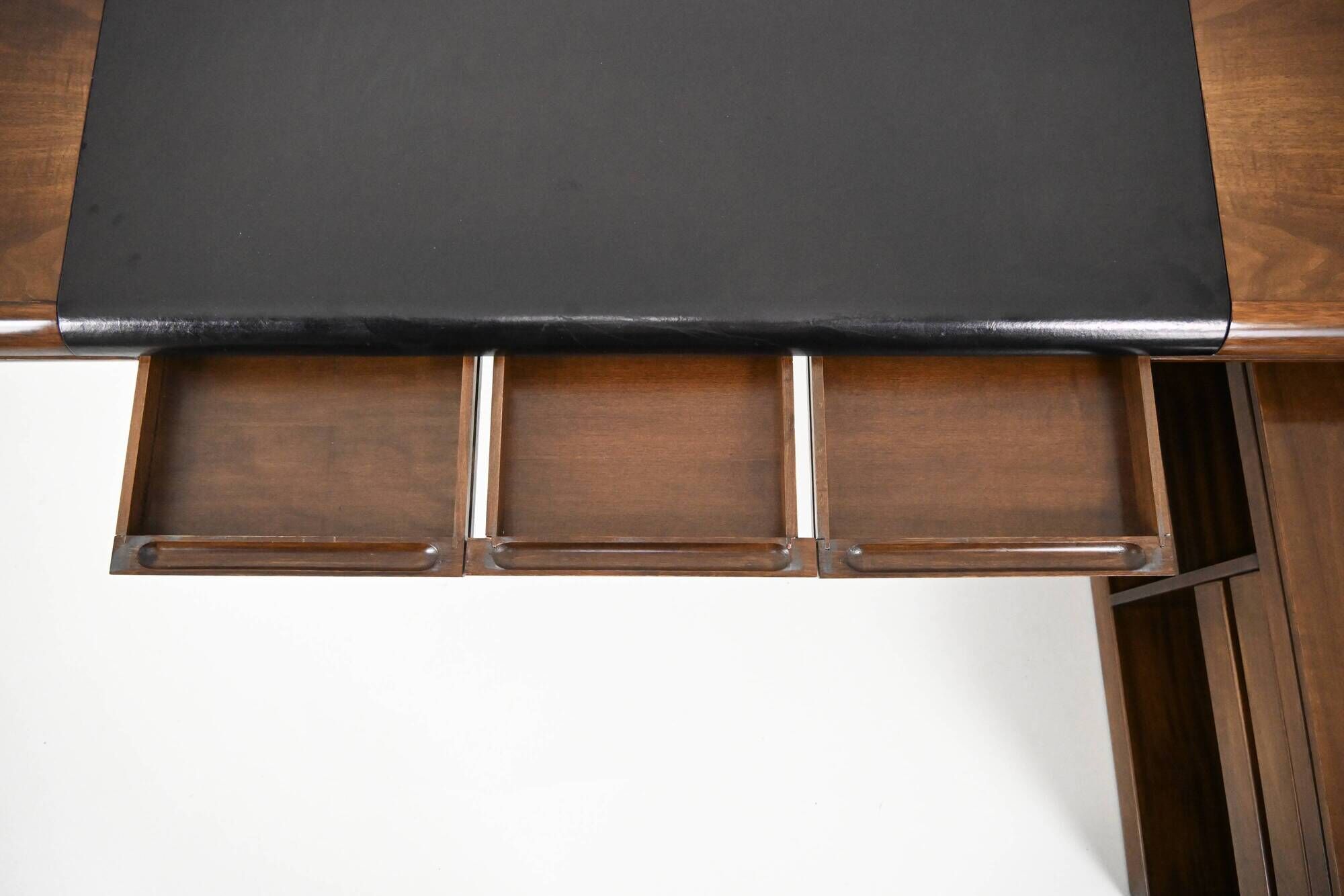 Italian desk designed by Hans Von Klier for Skipper, 1970s.