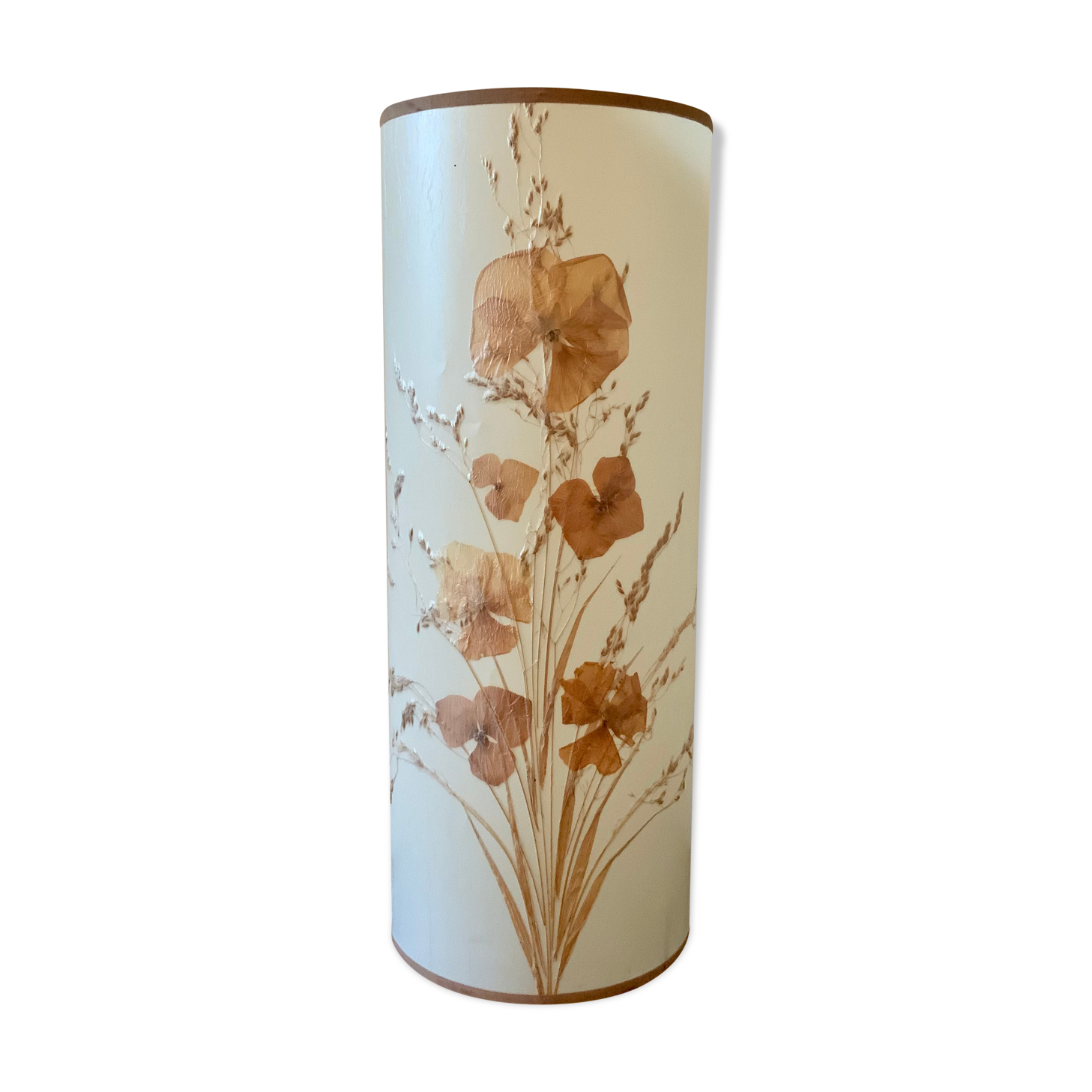 Vintage lamp dried flowers