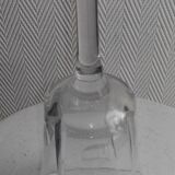 Verre a eau ancien en cristal de Baccarat modele art deco ht 16,5 cm