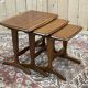 Suite de 3 tables gigognes en teck des années 70
