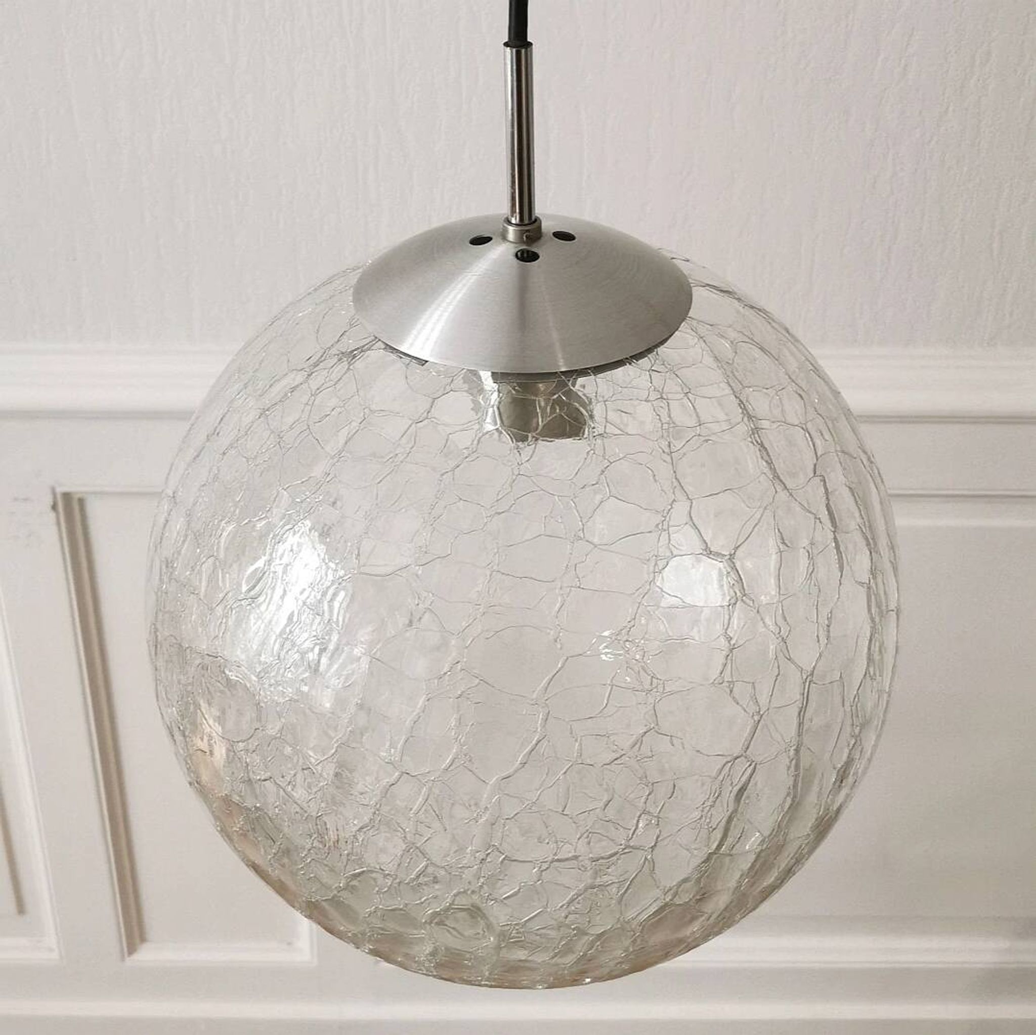Suspension globe cracked glass Raak design, 1970