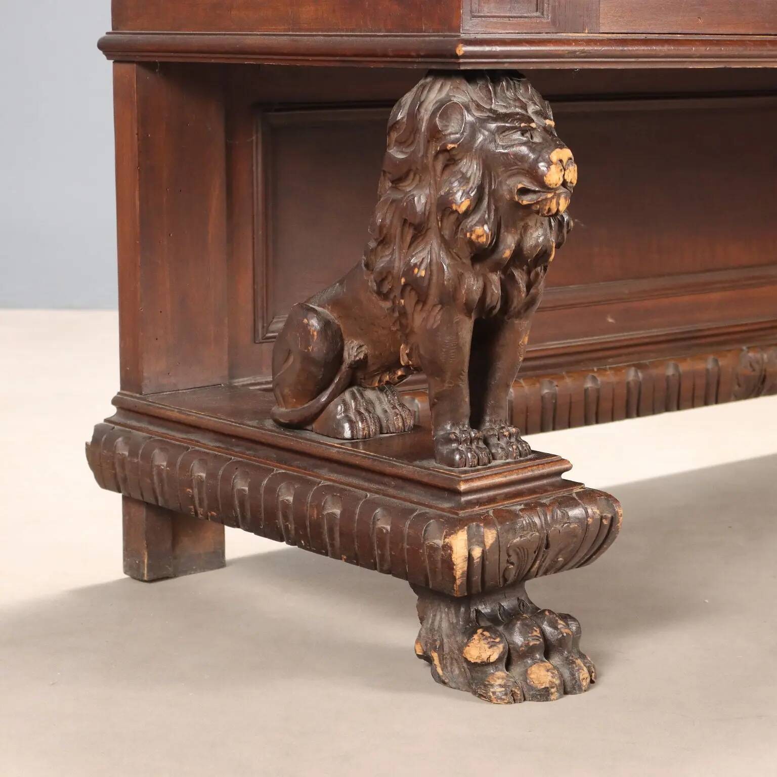 Antique neo-Renaissance walnut buffet, Italy, early 20th century.