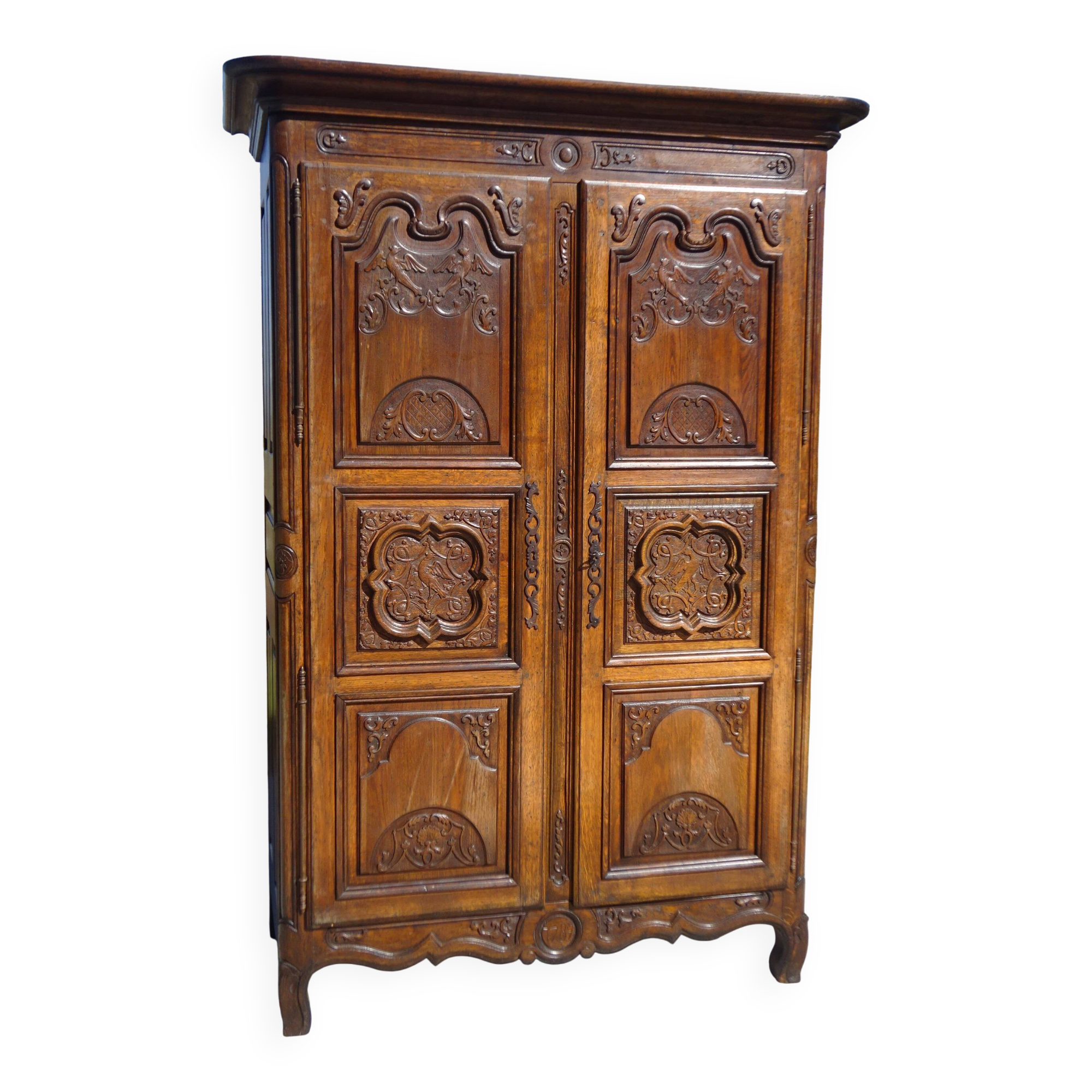 Solid oak wardrobe, Renaissance style