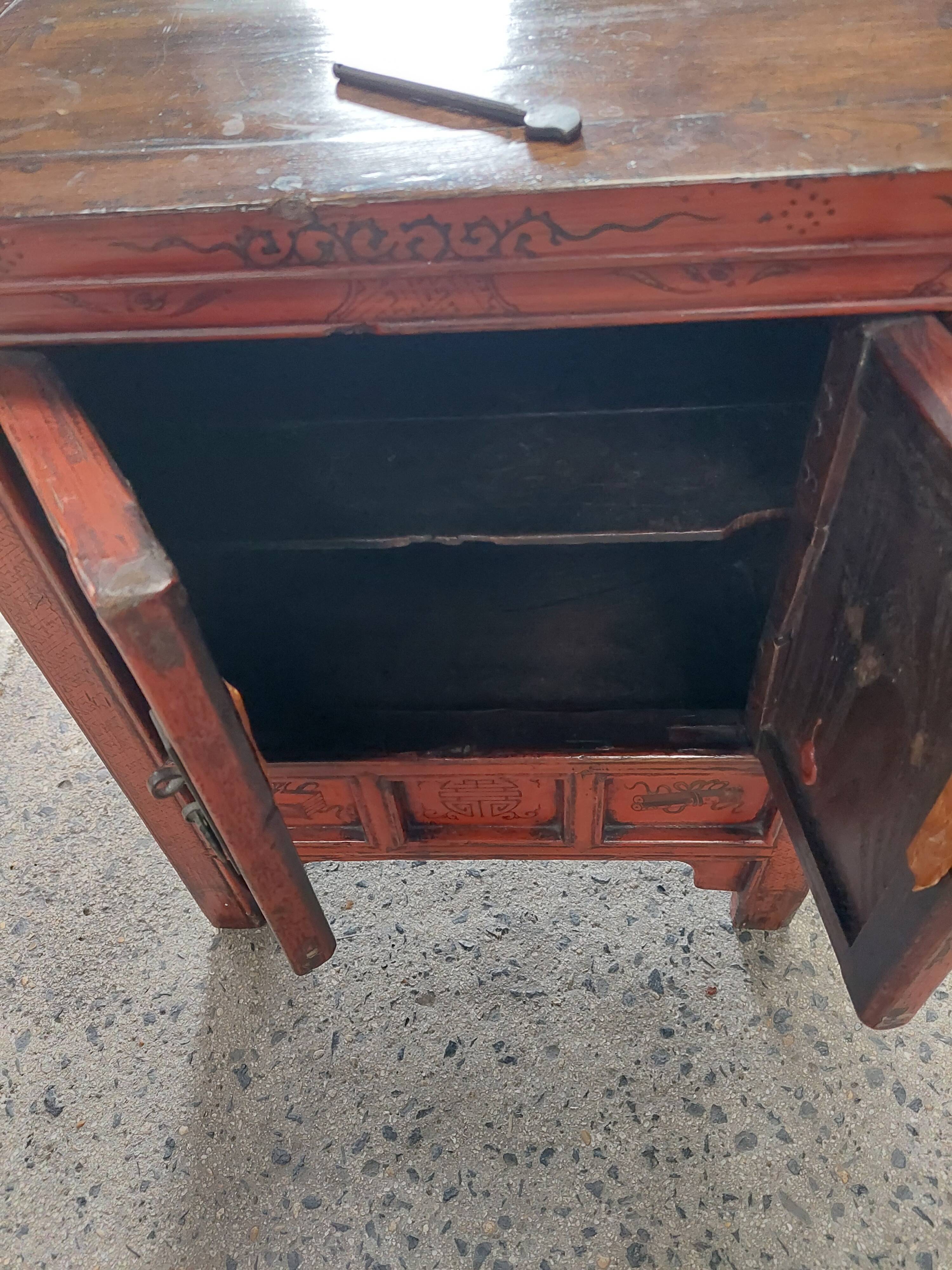 Chinese furniture