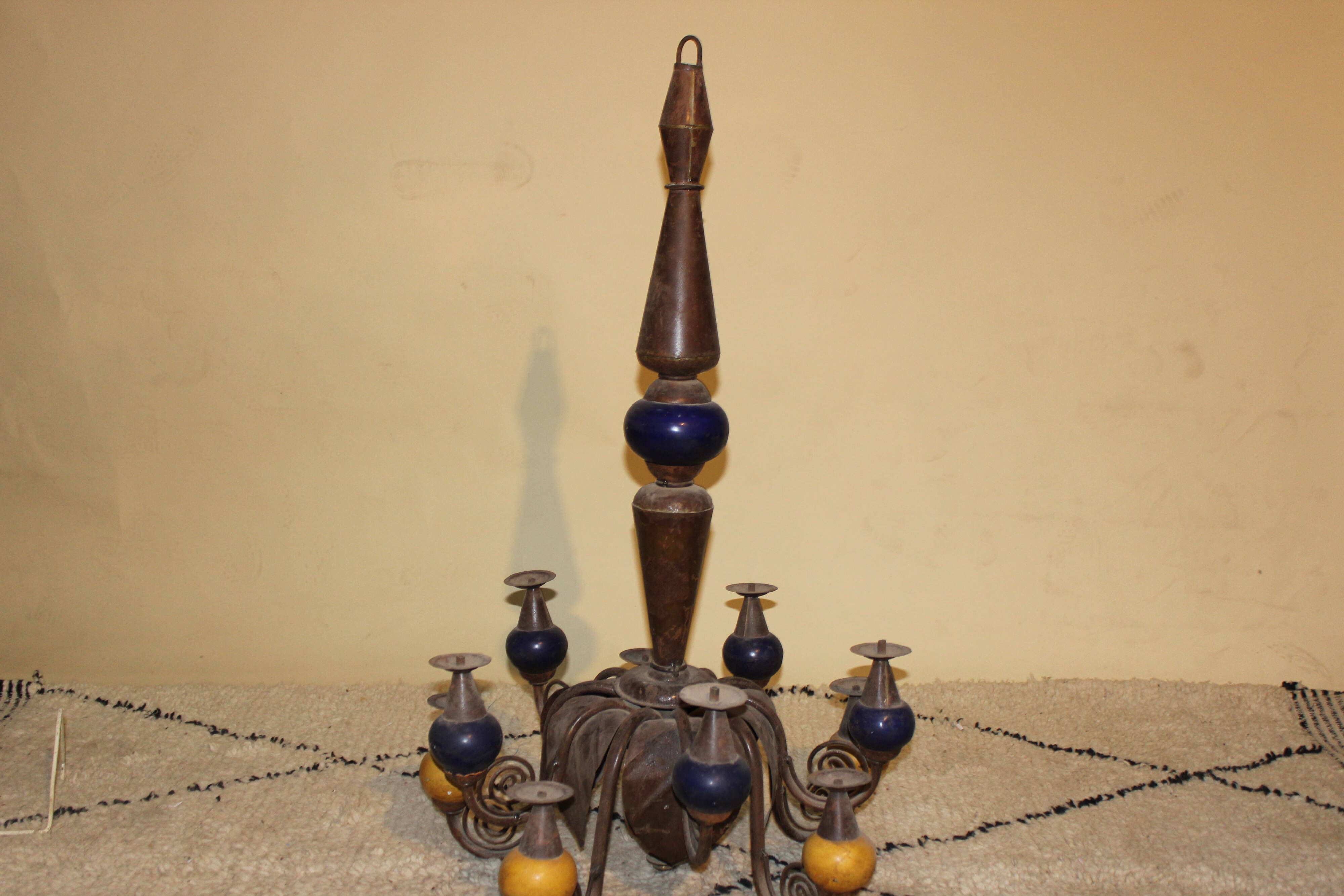 Frogé iron chandelier