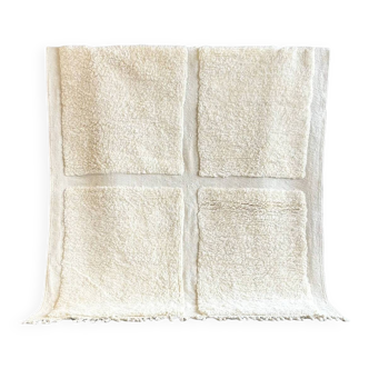 White wool rug size 200cmx200cm 6.5ftx6.5ft (Moroccan handmade)