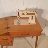 Meuble machine à coudre