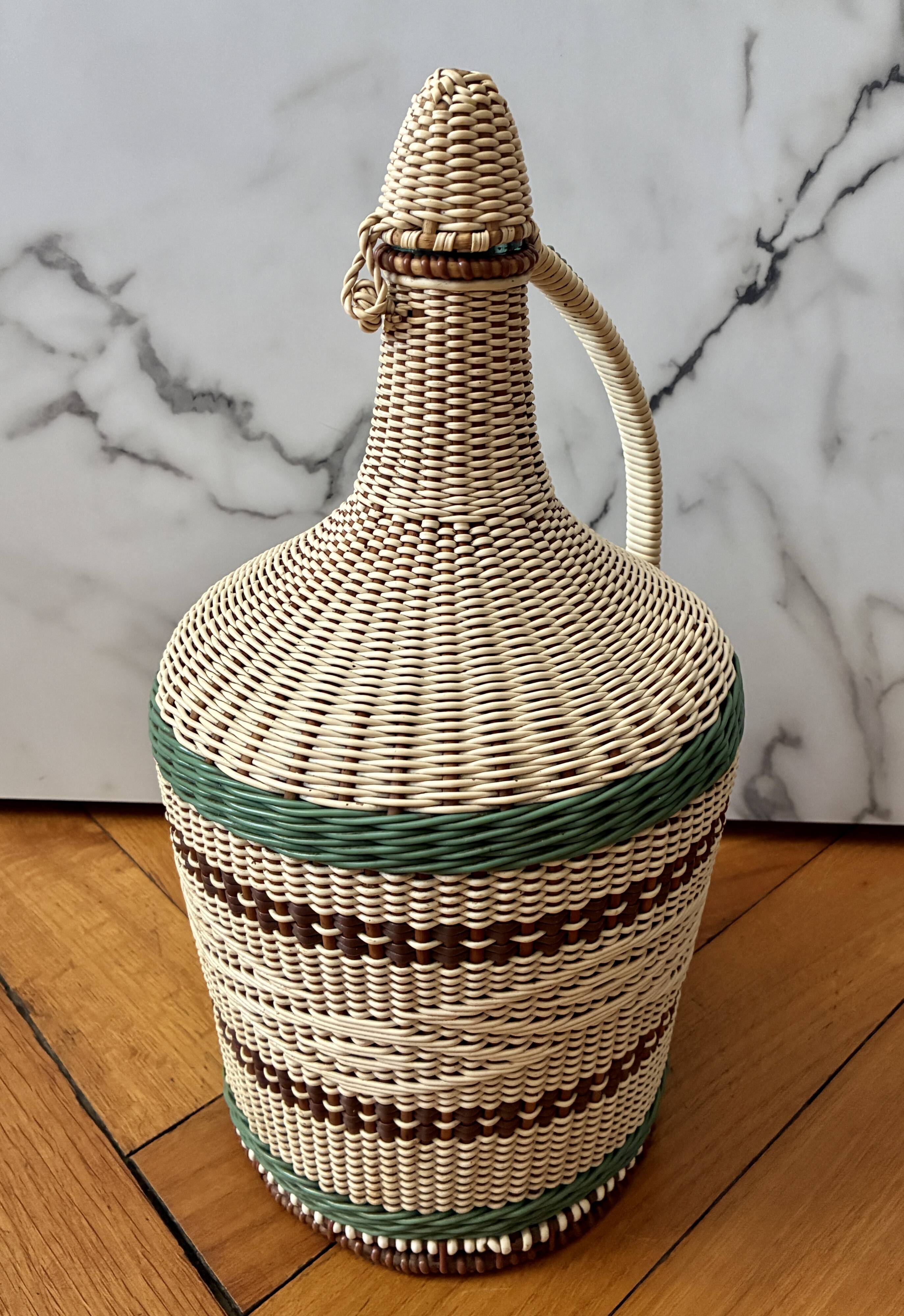 Vintage Scoubidou bottle 41 cm