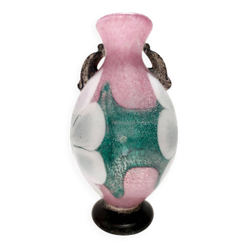 Vase postmoderne en verre soufflé à la main rose, vert et blanc, Murano, Italie