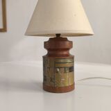 Table lamp in turned wood