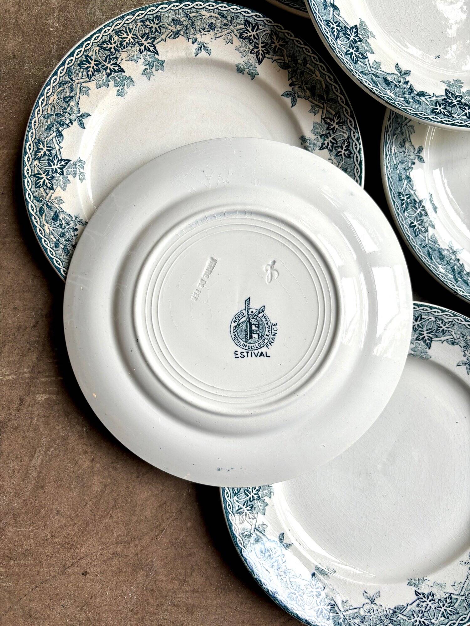 6 Moulin des Loups flat plates in iron clay, “Summer” service