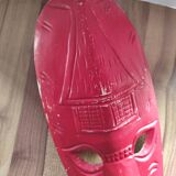 Masque type africain rouge uni