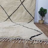 Azilal Berber rug in handmade wool 335 X 250 CM