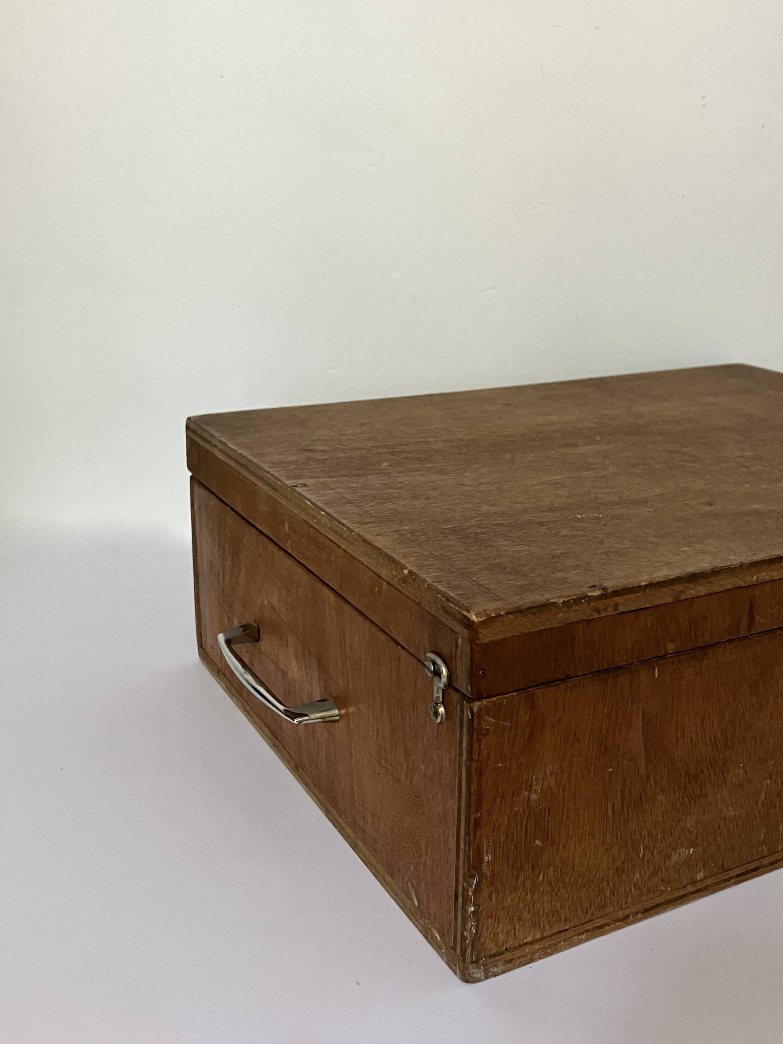 Large storage box