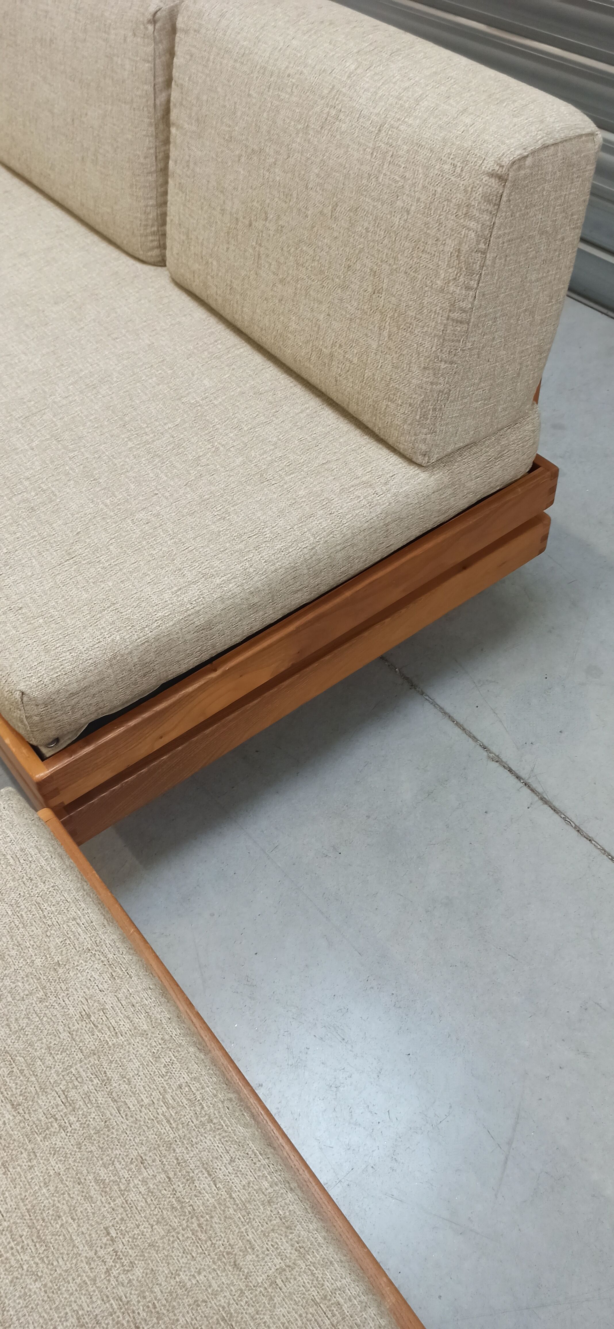 Elm sofa Maison Regain, 60's