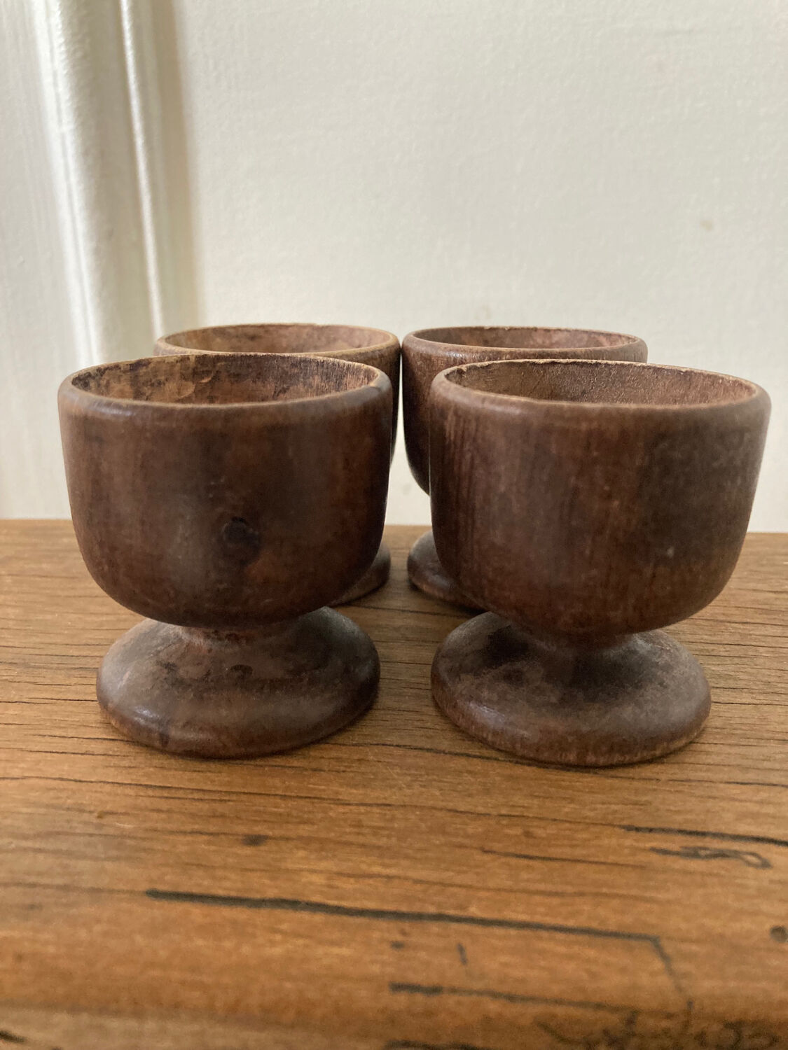 Set of 4 wooden shells