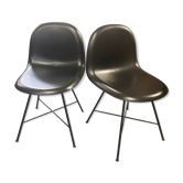 Lot de 2 chaises Gubi modèle 3d design par Komplot