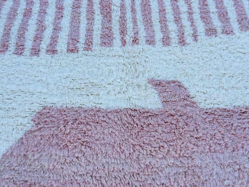 Pure wool handwoven traditional rug size 145/255 cm