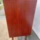 Commode pieds fuseaux vintage