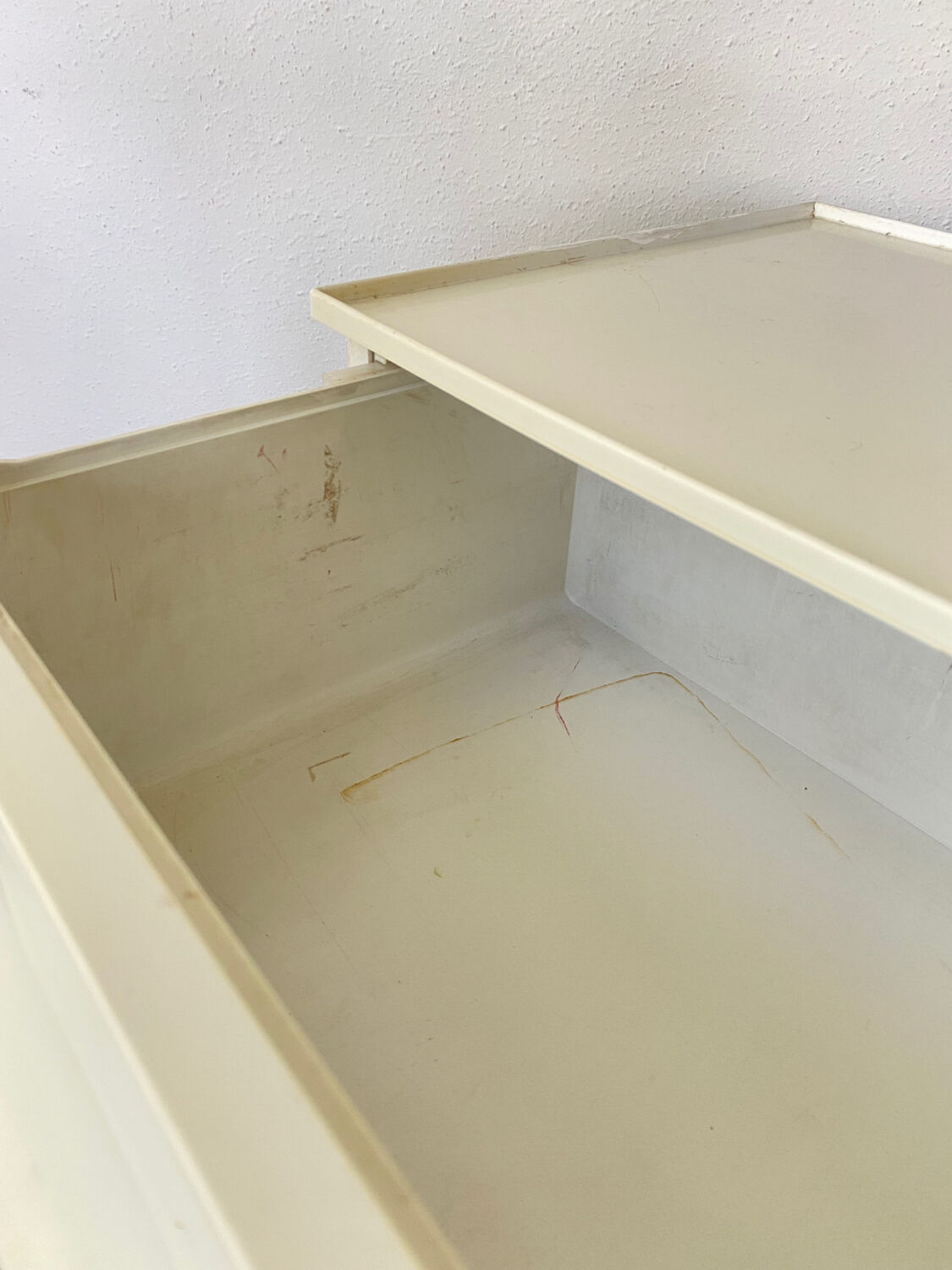 4 drawer chest of drawers