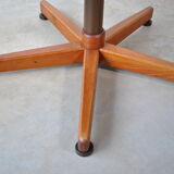 Armchair office conference 1970