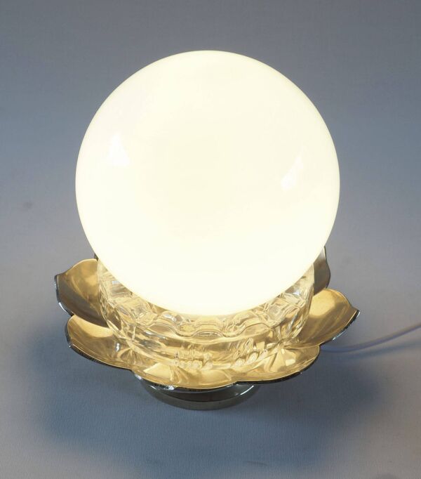 Lampe lotus métal argenté boule