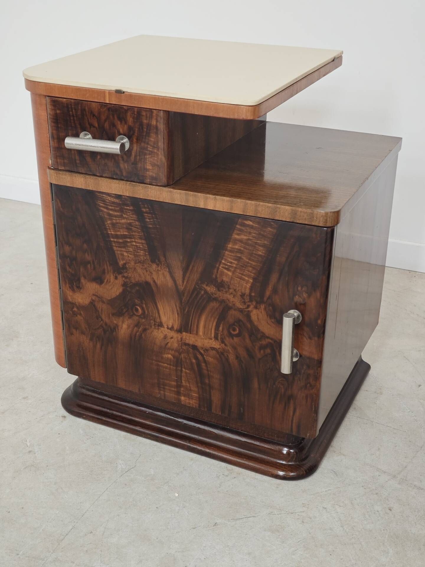 Pair of bedside tables by Jindrich Halabala for Up Zavody art deco 1950