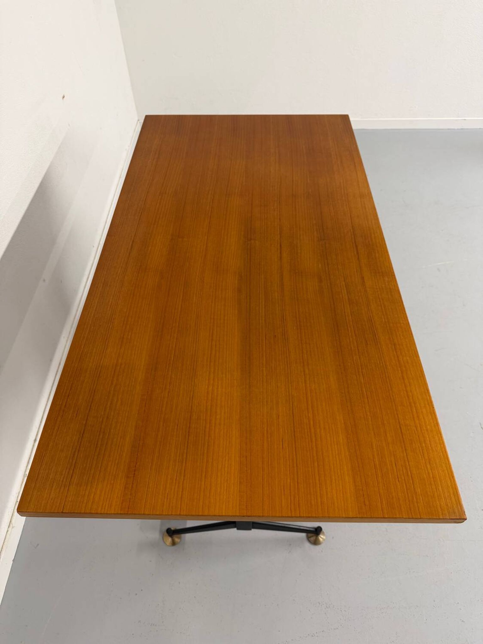 Vintage Italian design desk from the 1960s in wood and metal.