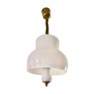 Suspension en opaline blanche monte et baisse