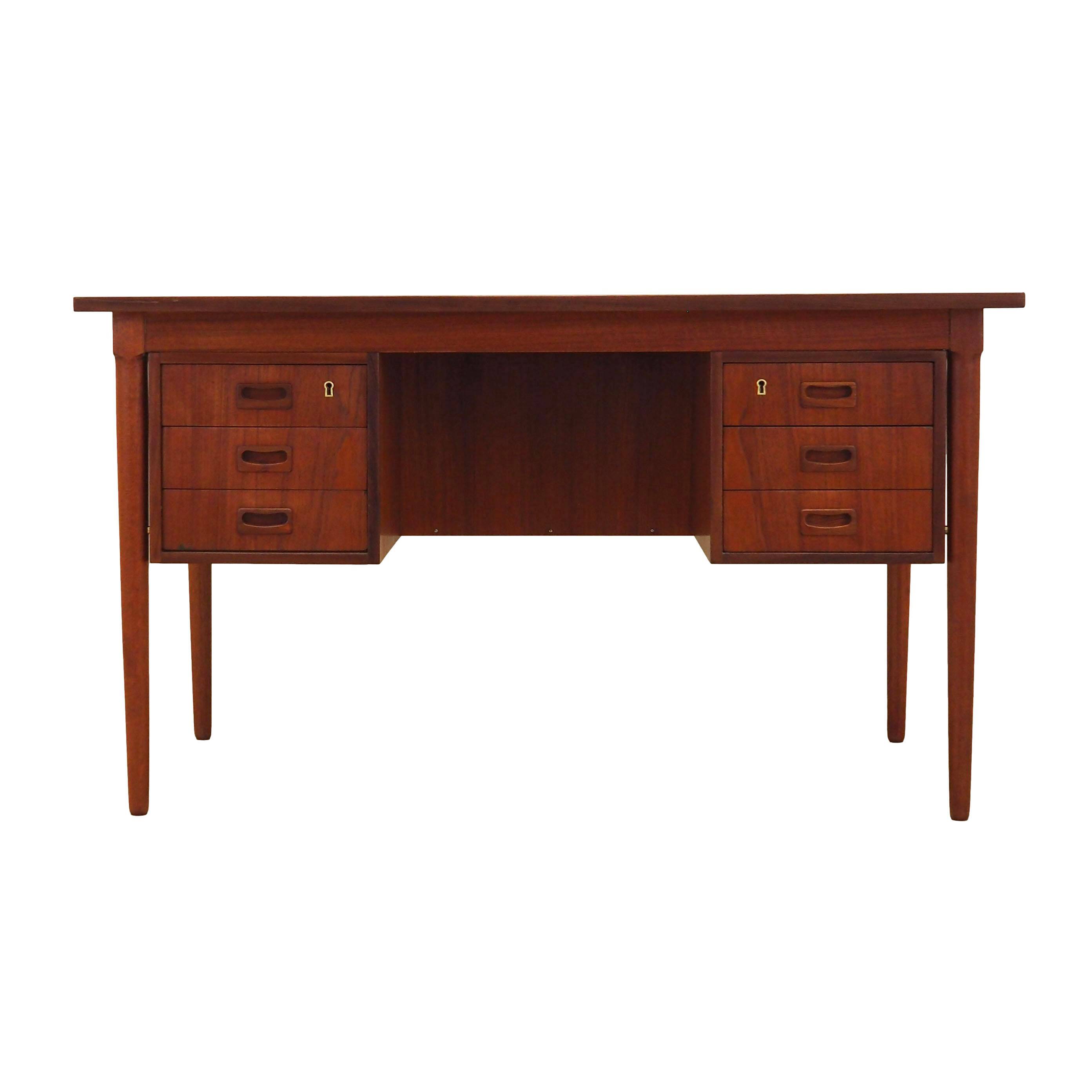 Teak desk, Danish design, 1970s, production: Denmark