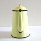 Cafetière émaillée jaune clair