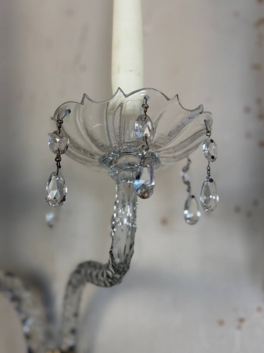 Pair of cut crystal wall sconces in the style of Maydwell and Windle, England, 18th century.