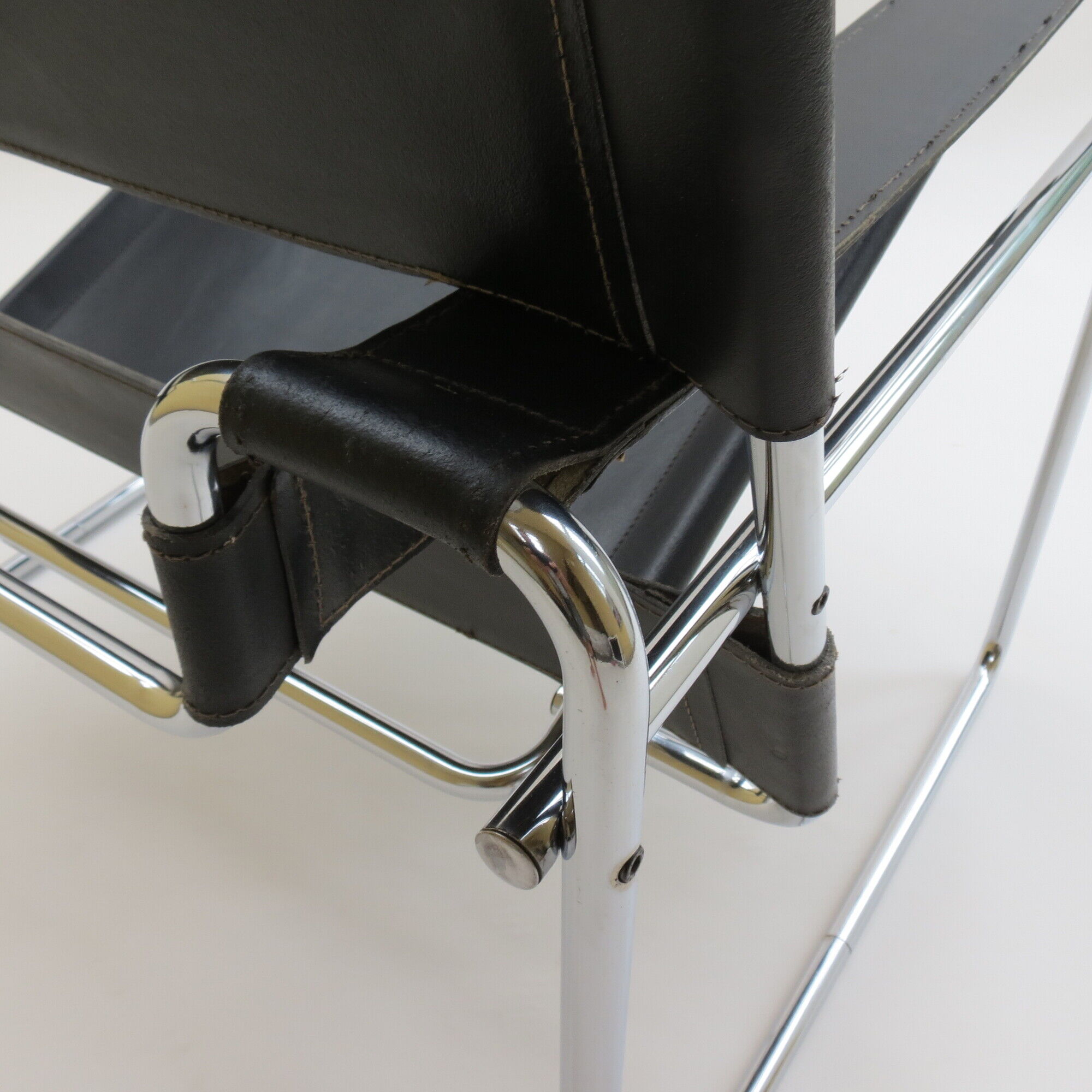Wassily armchair by Marcel Breuer for Gavina 1960s B3
