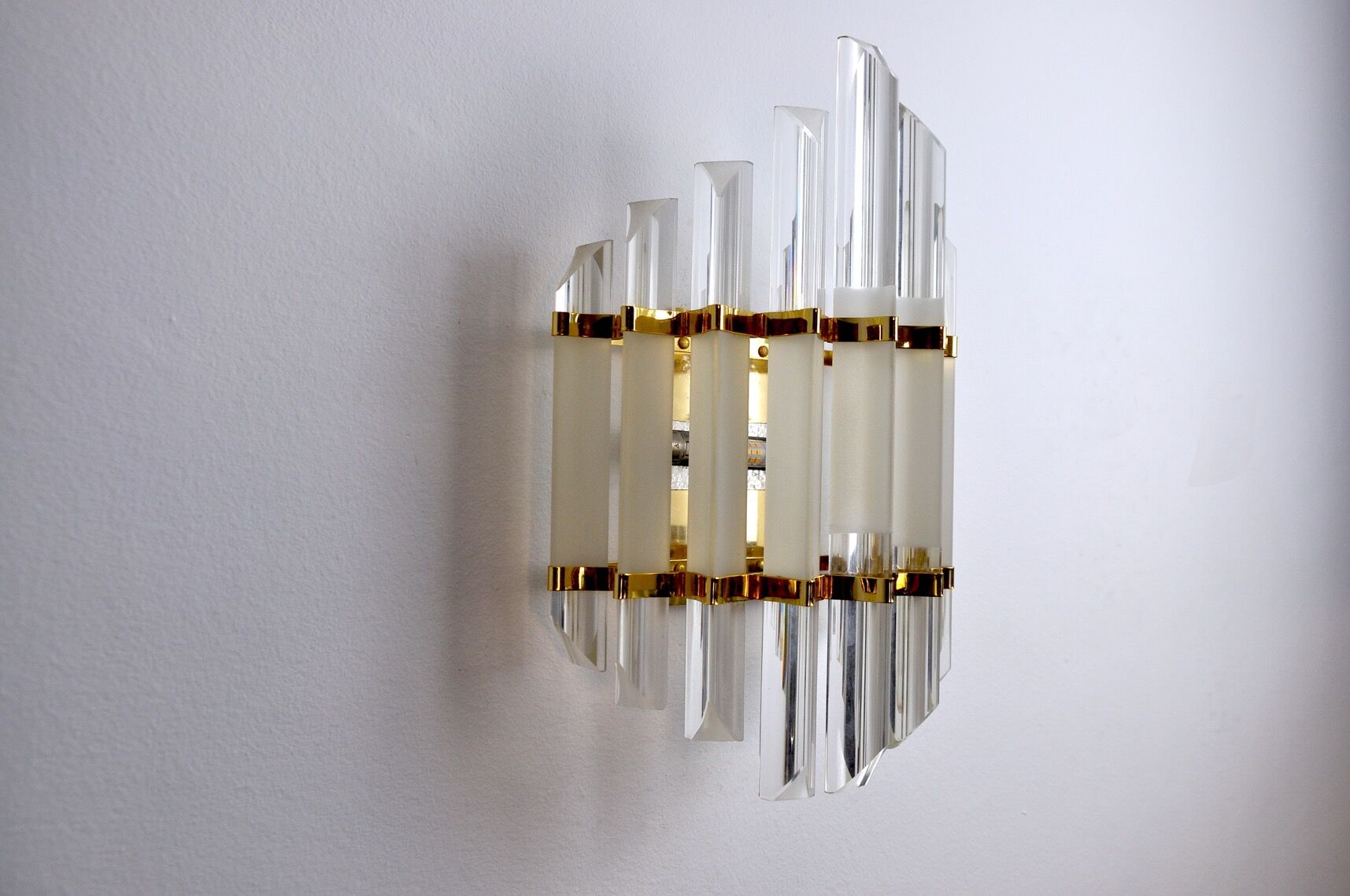 Venini wall lamp, triedri glass Italy, 1970