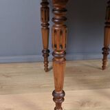 Extendable Walnut Table, Louis-Philippe Style – Late 19th Century