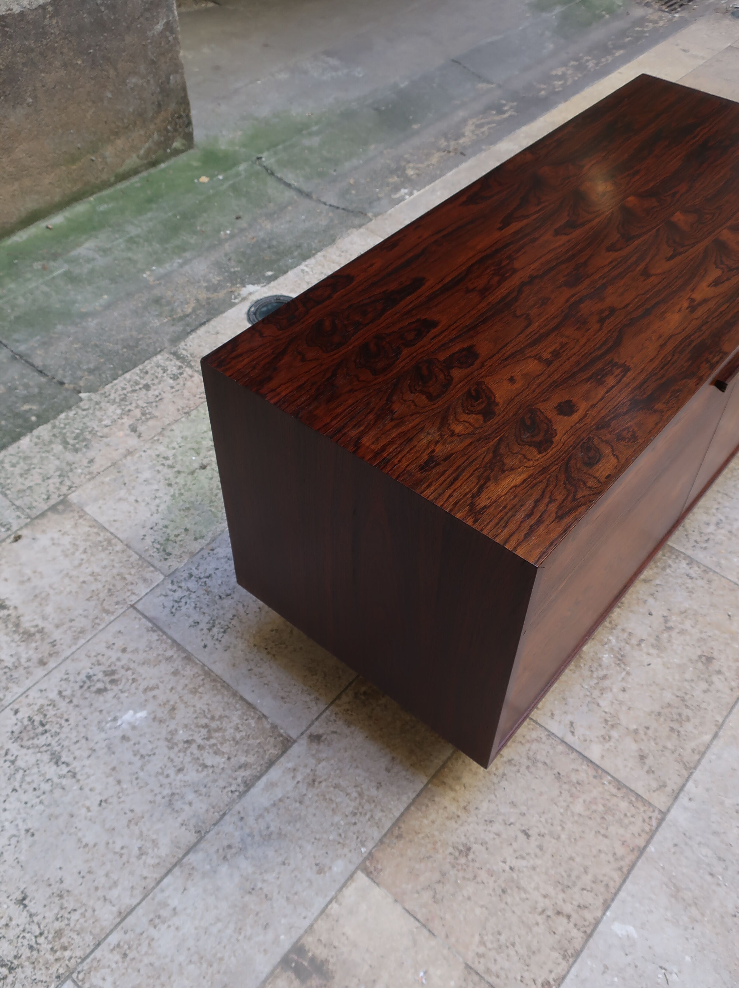 Rosewood line of the 60s/70s