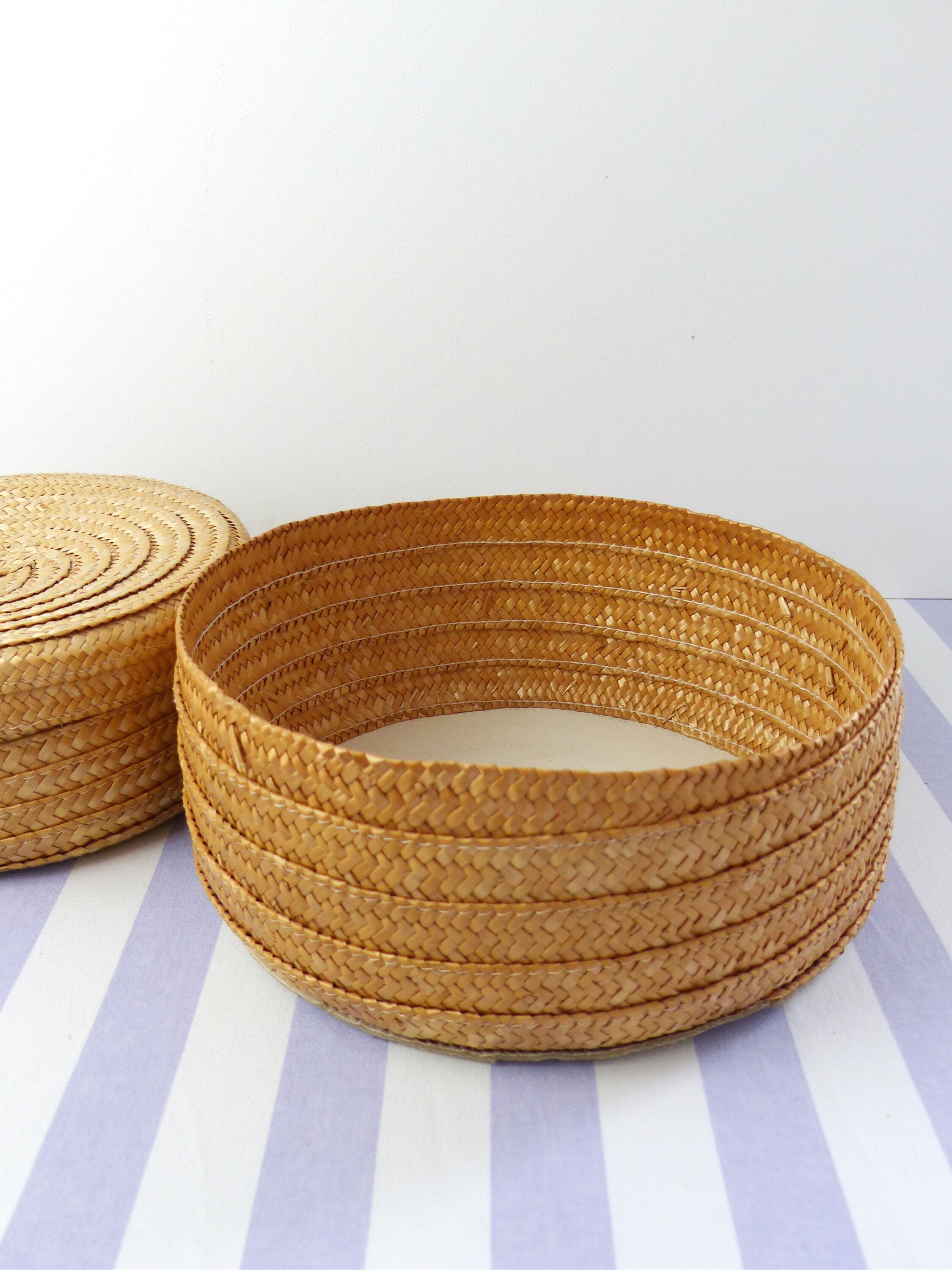 Set of 2 raffia baskets