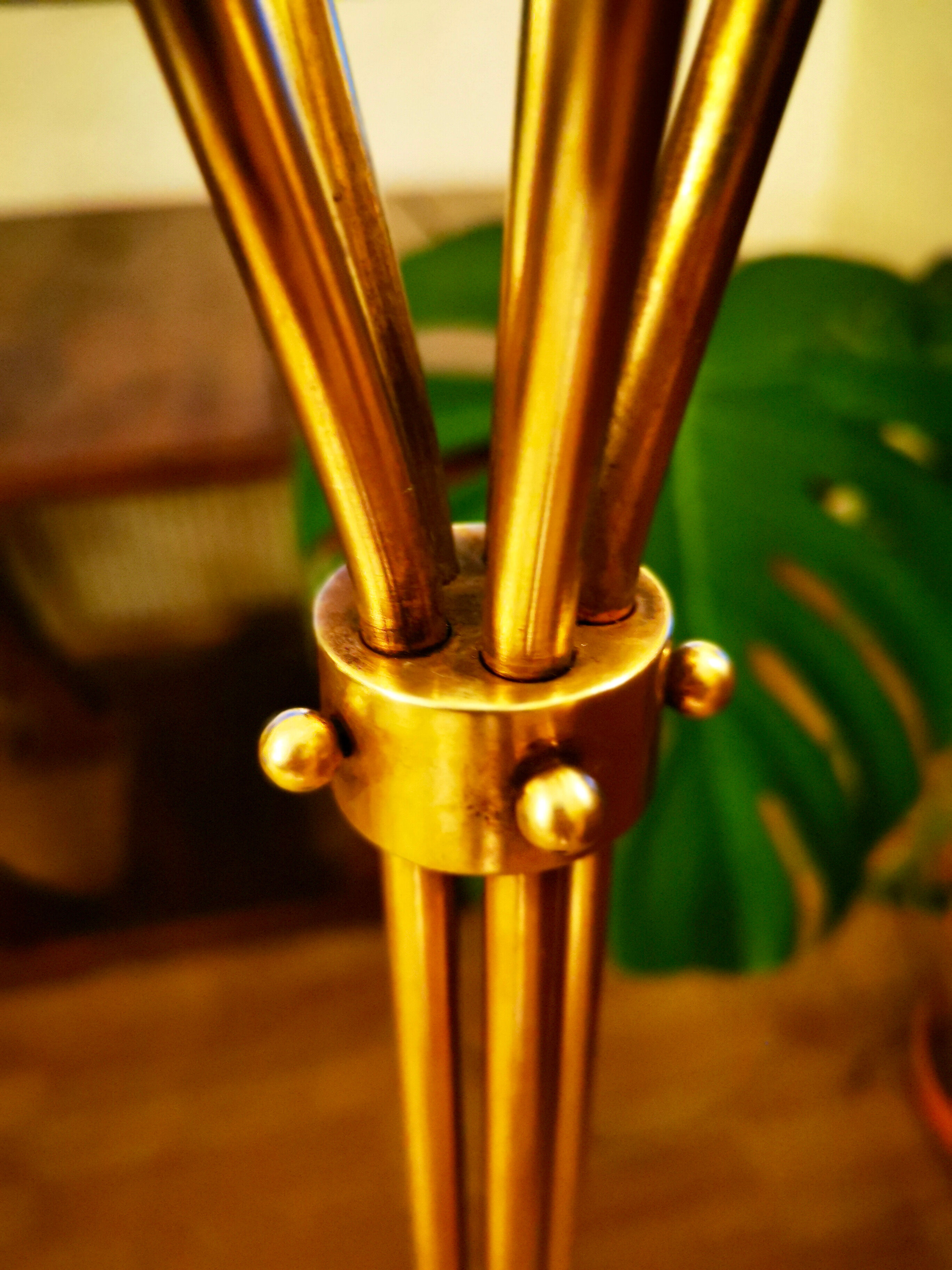 Vintage 5-pointed lamppost with tulip glass