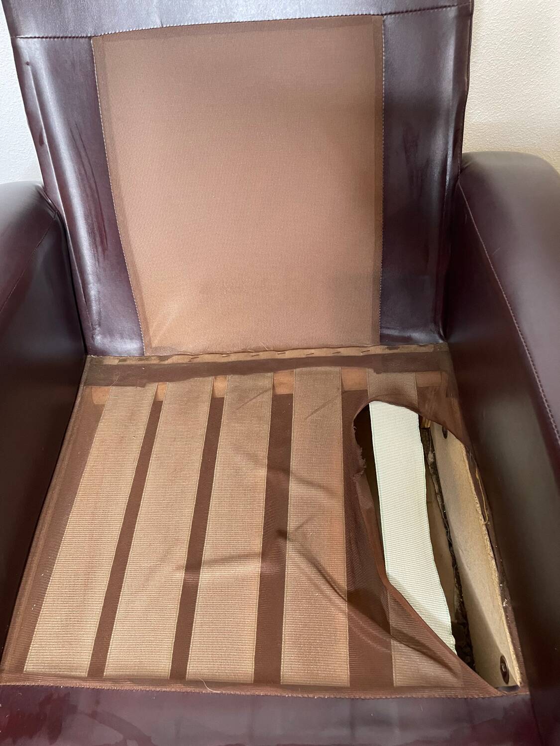 Vintage lounge chair in imitation leather from the 70s