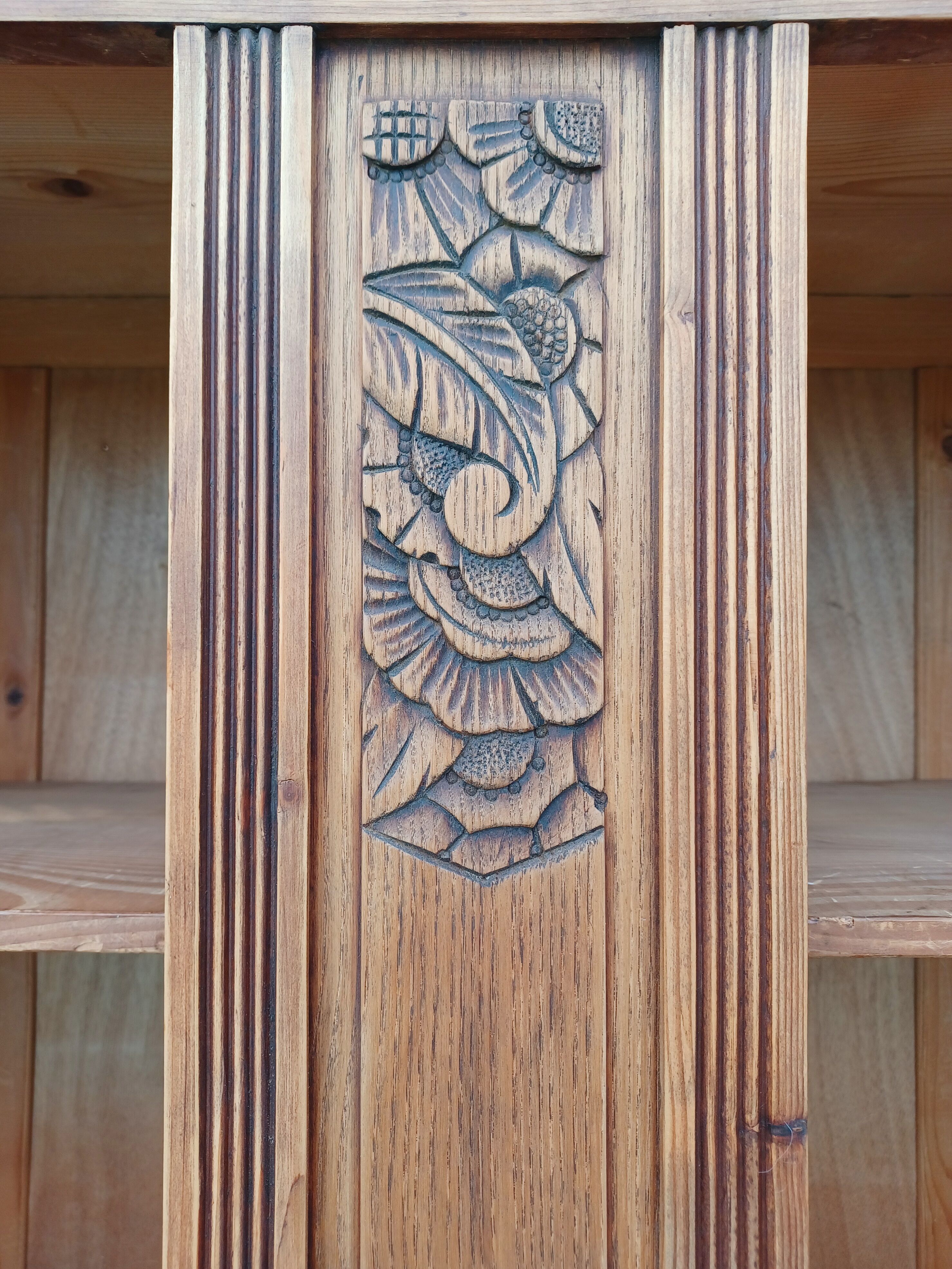 Art-deco wardrobe Parisian format