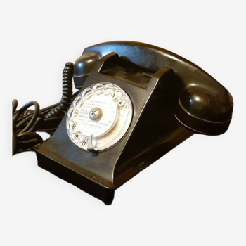 Bakelite telephone from the 1950s.