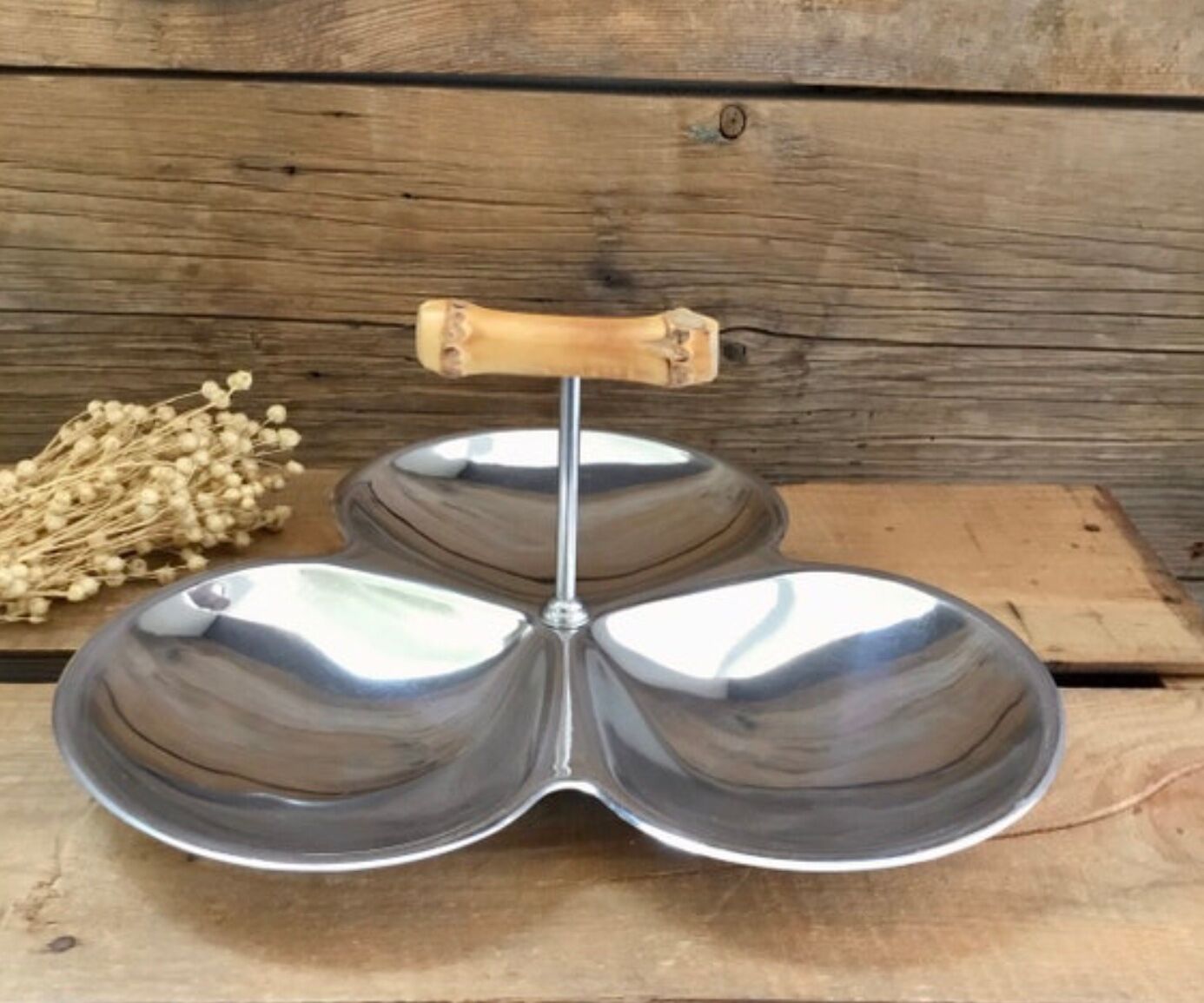 Vintage dish in stainless steel bamboo handle