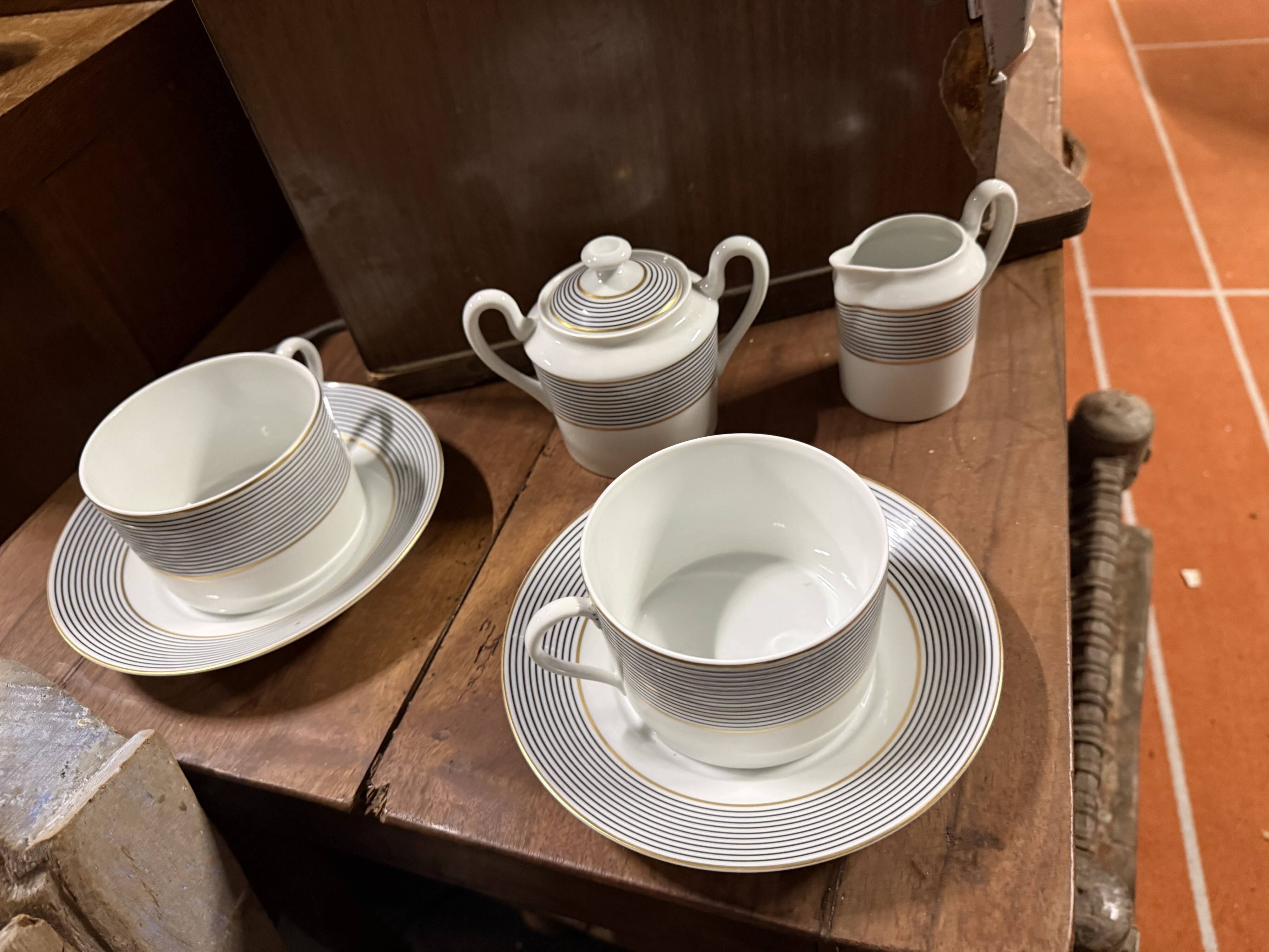 Limoges porcelain tête-à-tête by Raynaud